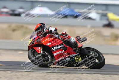 media/Apr-18-2025-CVMA Friday Practice (Fri) [[88baa45499]]/Racer 2/Session 5 (Turn 14 Tip In)/